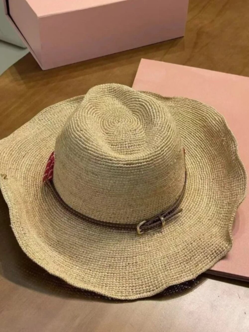 Miu Miu Beige Straw Hat with Red Accent - Picture 4 of 5
